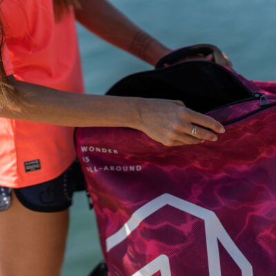 Aqua Marina Advanced Luggage mit Rollen (Raspberry) B0303634